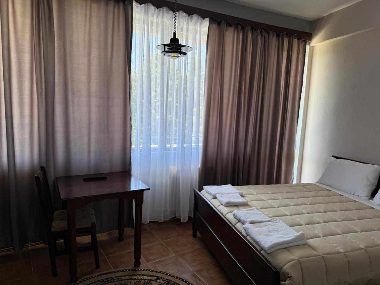 Hotel Sirena Tushemisht